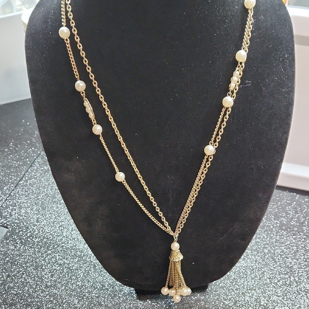Gold-tone and Faux Pearl Necklace Lot - Picture 3 of 15